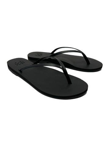 Lux II Sandals in Noir