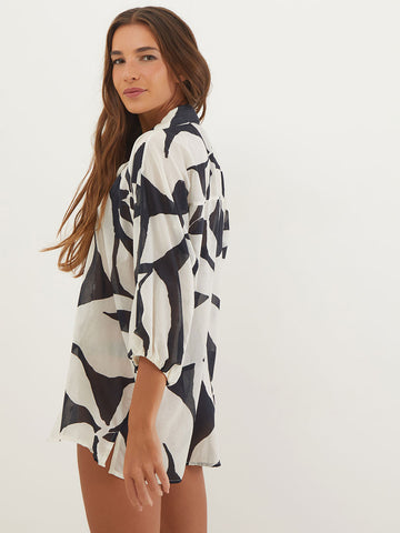 Bossa Moana Short Coverup In Black/White